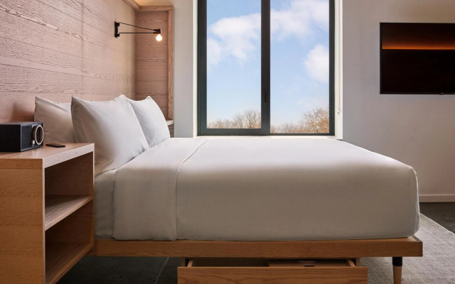 Refinery Hotel