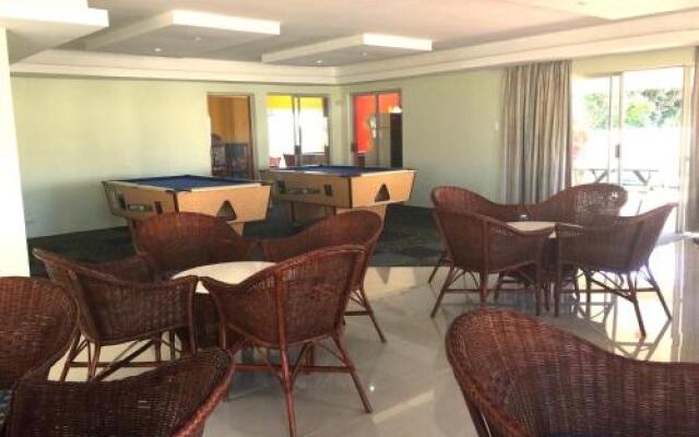 127 Hermanus Beach Club