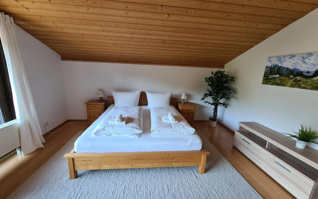 Schönes Ferienhaus am Herrenberg