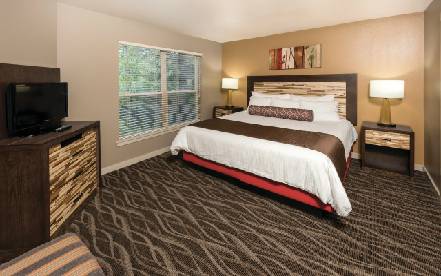 WorldMark McCall