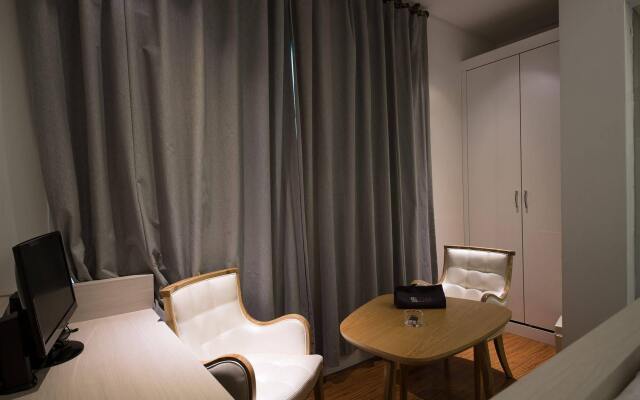 Smart Hotel Geumjeong