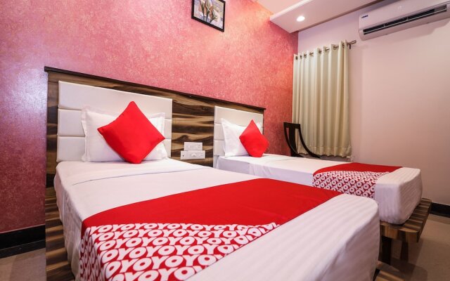 OYO 15556 Hotel Wind Palace