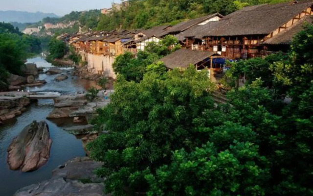 Chongqing Zhijia Hotel (Jiangbei International Airport Nanhua Middle School)
