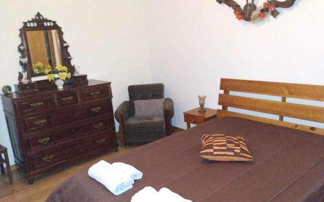House With 2 Bedrooms in Pte. da Barca, With Wonderful Lake View and E - фото 3