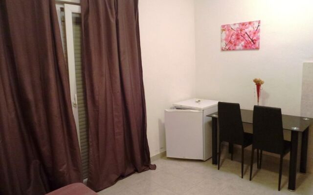 Apartments and Rooms Denis
