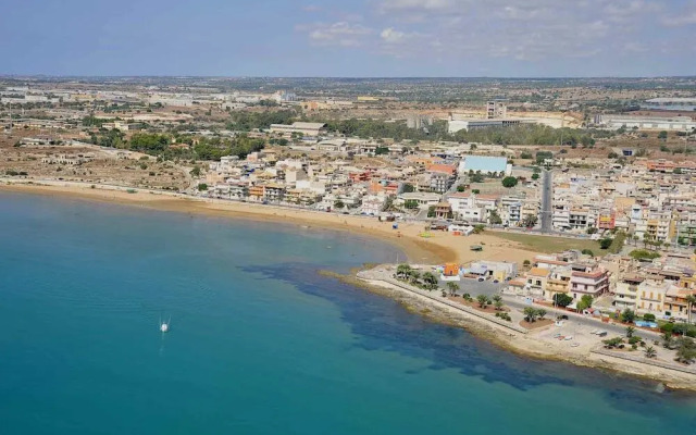Promanade Beach 1 Bedroom Apartment - RNU 82435