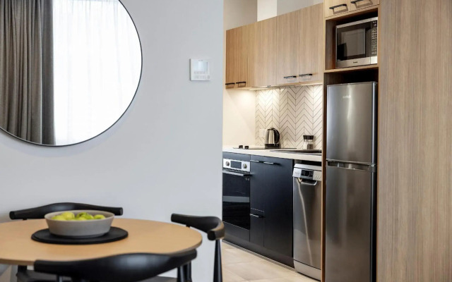Rooftop Retreat - Mount Maunganui Holiday Home
