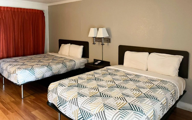 Motel 6 Opelousas, LA