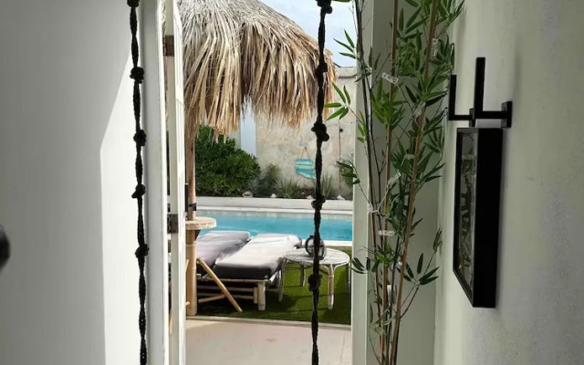 Palm Beach Vacaysuites - Bamboo Suite - Studio