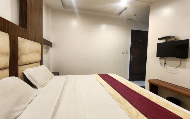 Hotel A-10 International