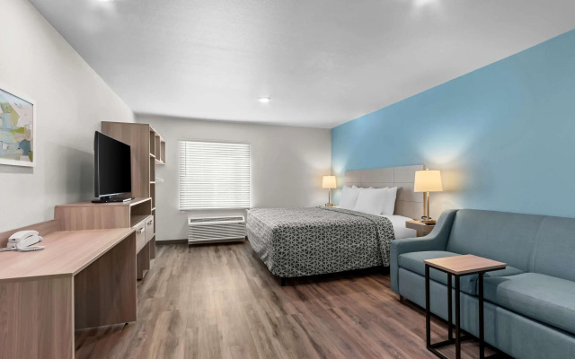 Woodspring Suites Gilbert - Mesa Gateway Airport