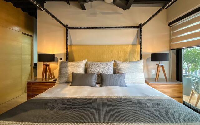 Pinnacle Resorts 179