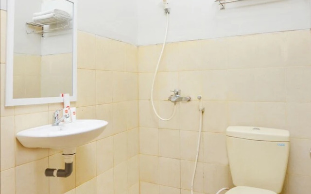 Oyo 743 Garden Guesthouse