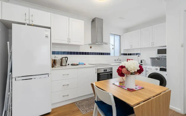 Comfortable 1-bed Retreat Near Canberra City