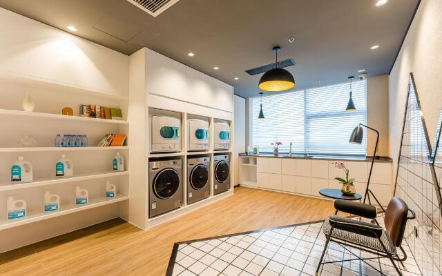 Atour Hotel Xuzhou Yunlong CBD