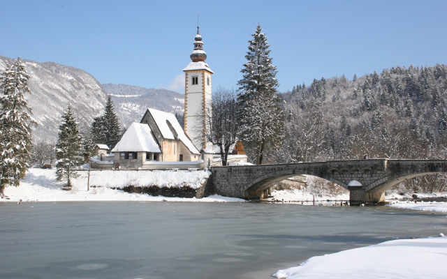 Hotel Jezero