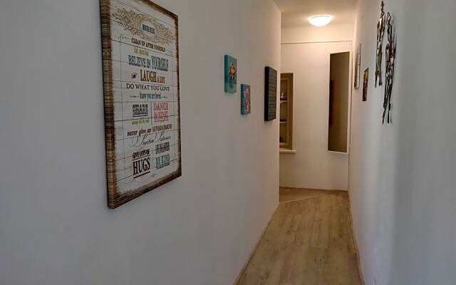 B&B Leonhard 7