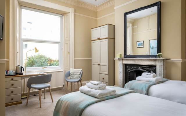 Crossways Guest House Cheltenham