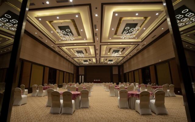 Hotel Rajhans Abhinandan