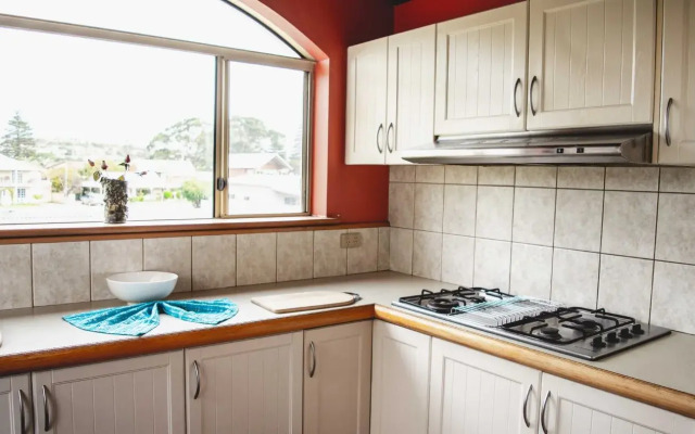 Yot Spot Holiday Apartments