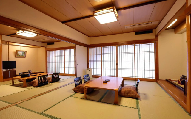 Kawaguchiya Kinosaki Riverside Hotel