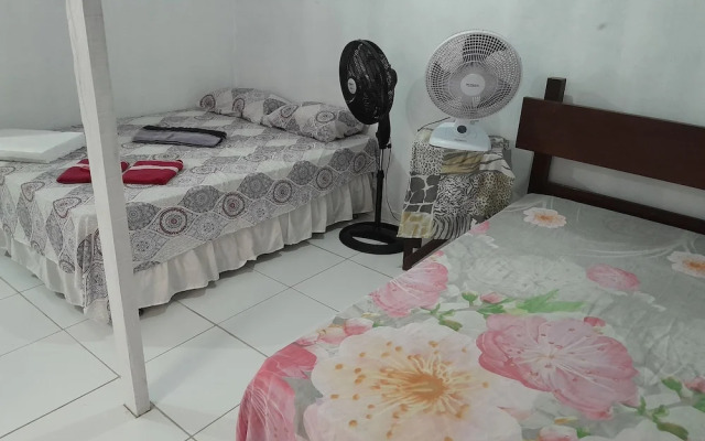 Hospedagem Chapéu Virado