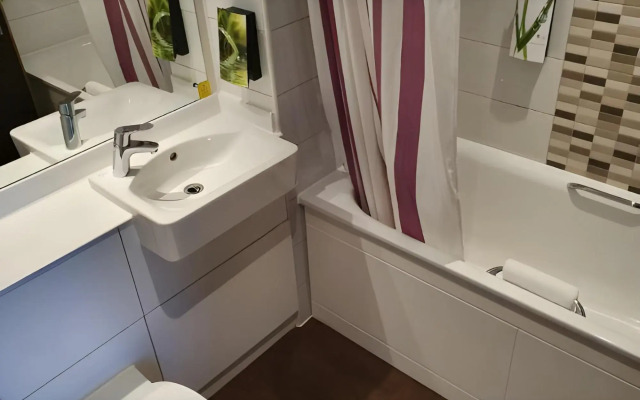 Premier Inn Stevenage Central