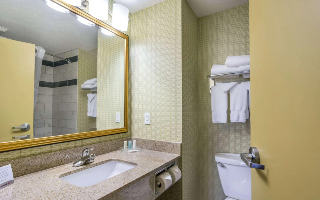 Clarion Hotel & Conference Centre