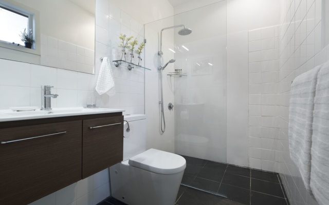Zelman Cottage – Bathroom – Hepburn Springs