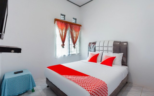 Putri Residence Syariah by OYO Rooms