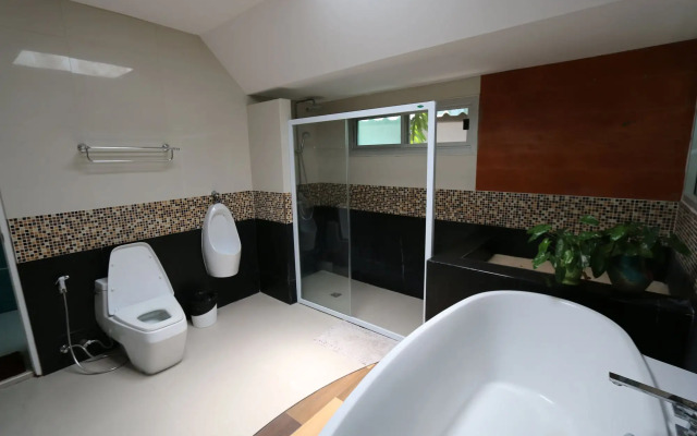 Marine Chaweng Beach Resort