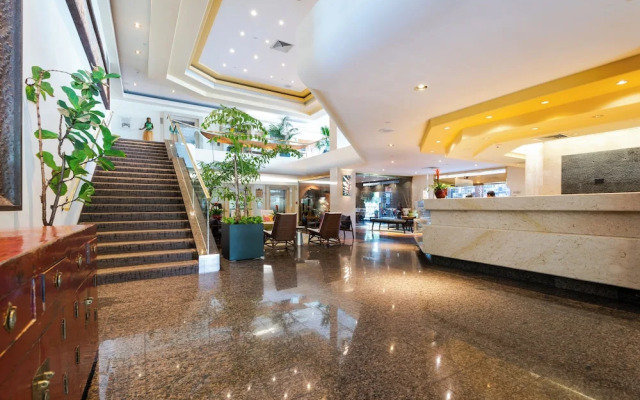 Luana Waikiki by Tropical Escapes Realty