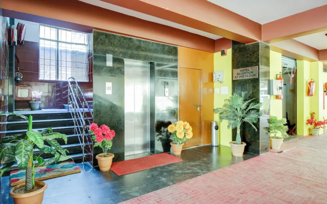 Hotel Royal Park by OYO Rooms