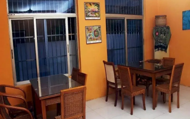 Haikou Banana Hostel