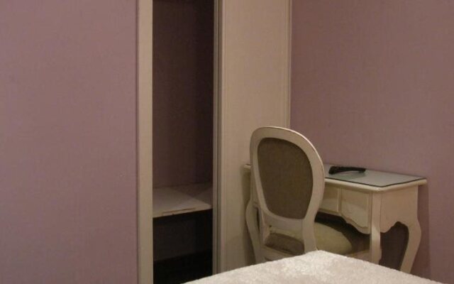 Goya Suites