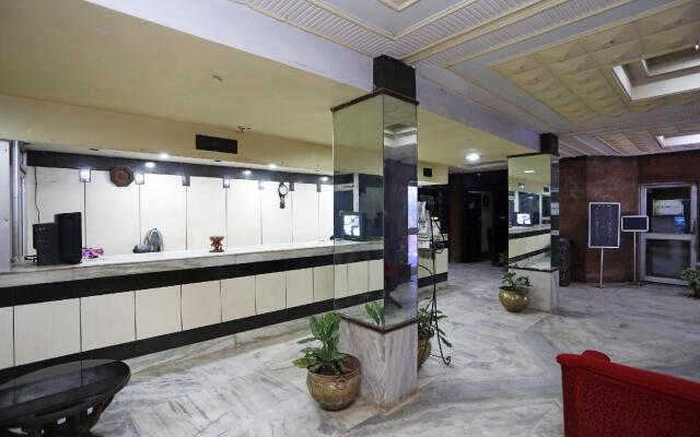 OYO 16159 Hotel Keshari