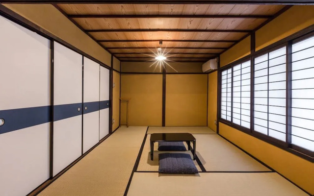 Traditional Kyoto Home Bifuku Roujiya