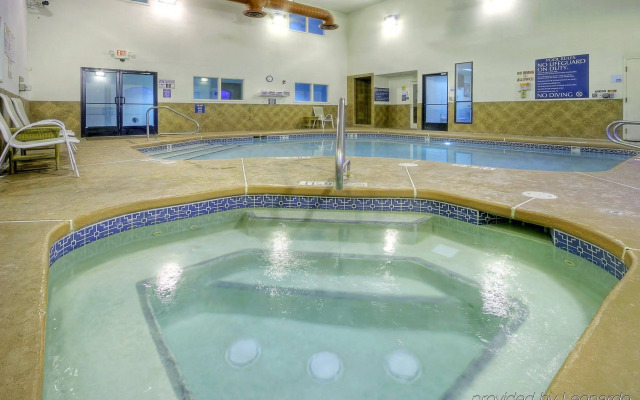 Holiday Inn Express & Suites Roswell