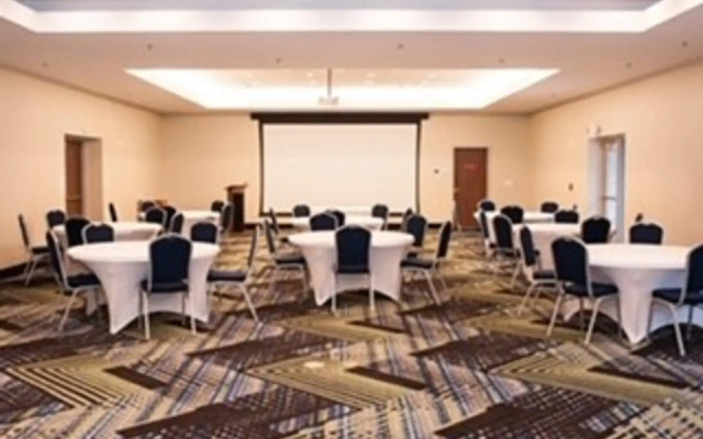 Hampton Inn & Suites Fultondale Birmingham I 65, AL
