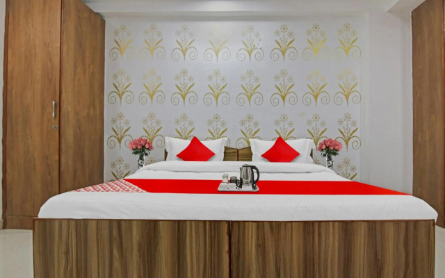 OYO Flagship 70282 Abode Inn