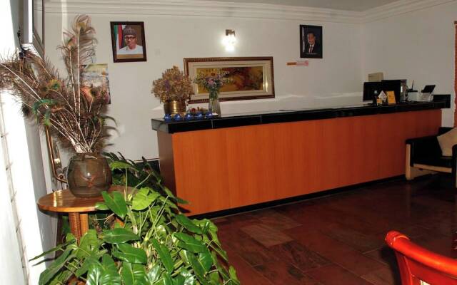 Novel Suites And Resort