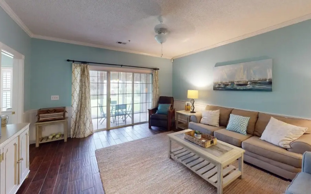 Magnolia North Unit 105