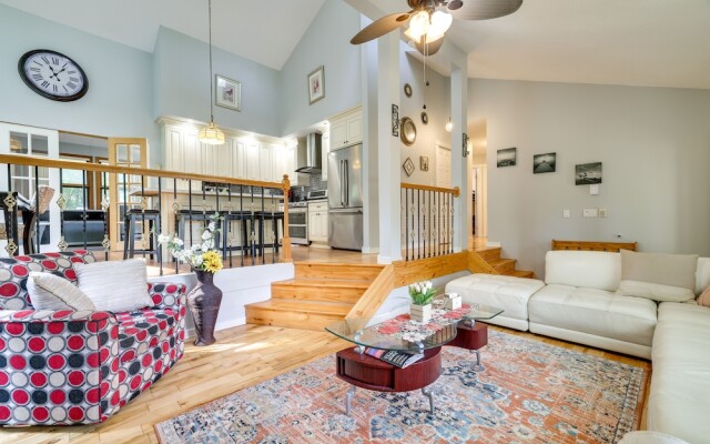 Tobyhanna Retreat w/ Deck, Pool + Lake Access!