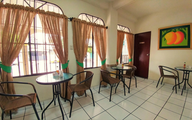 Hotel Armonía Hostal