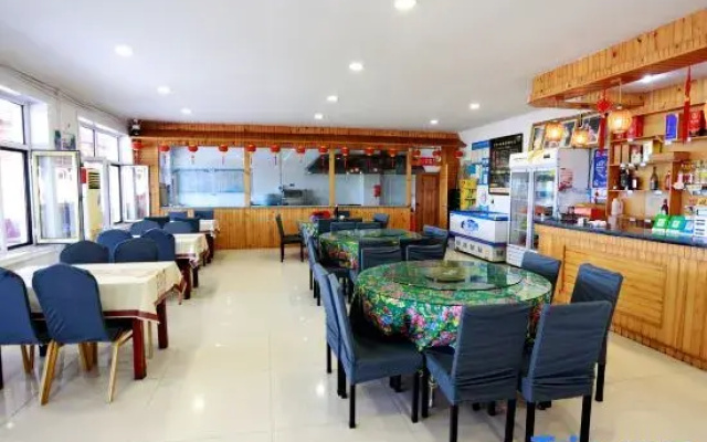 Xiangyue Nanhu Homestay (Chagan Lake Scenic Area)