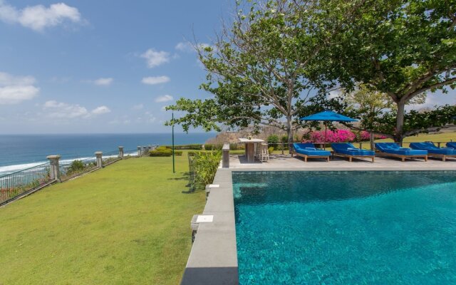 Villa Karang Putih