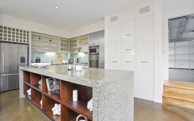 Central Executive Parnell Designer Home