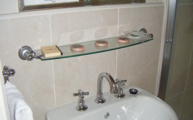 Prince of Wales Motel