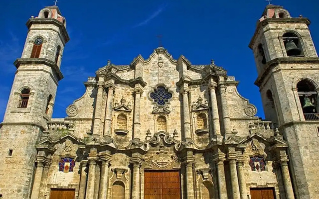 Villa Don Teto 8 Rooms: Luxury & Great Havana View