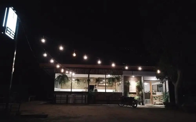 The Goose Farm Stay & Cafe